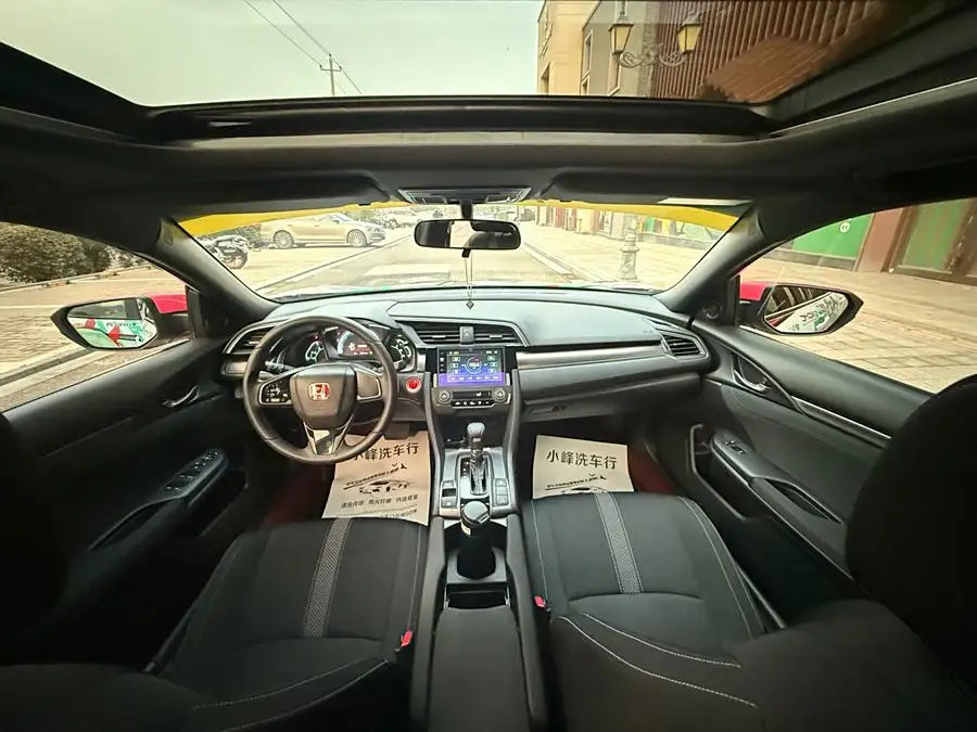 سيفيك 2021 هاتشباك 220تيربو CVT تحكم رائع