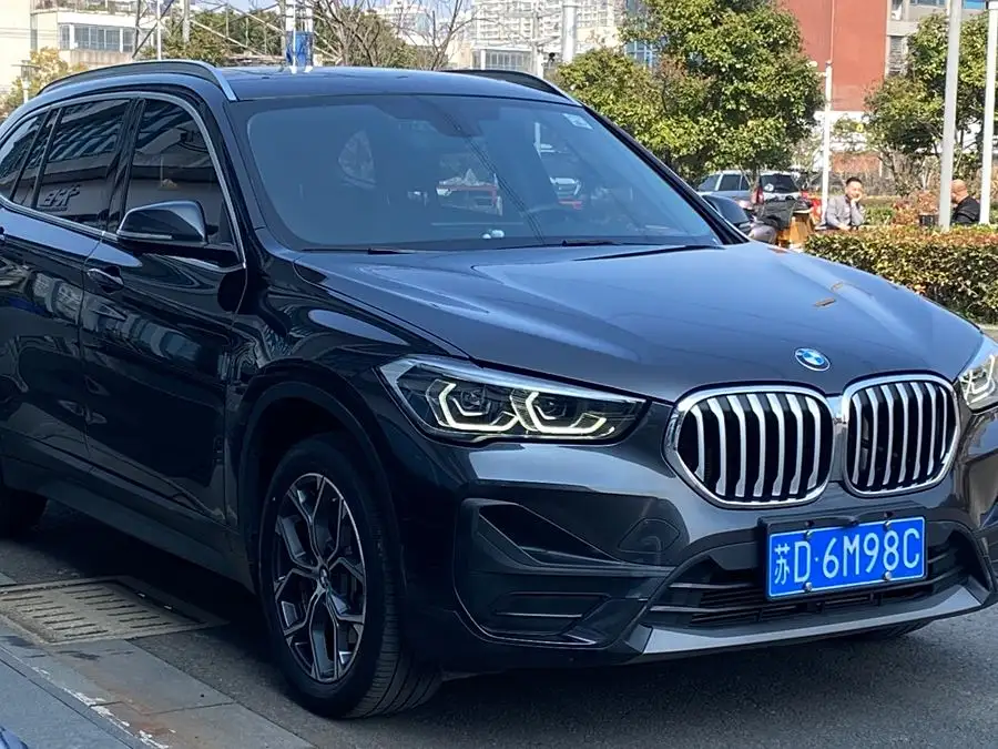 BMW X1 2022 sDrive25Li Leading Edition
