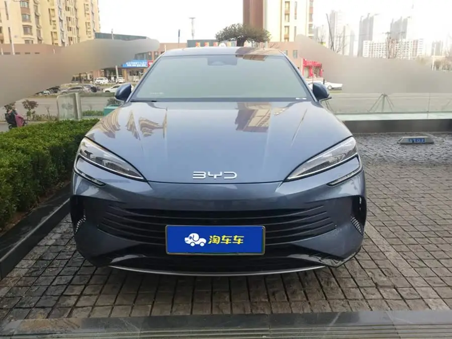 Seal 2023 DM-i 1.5T 121km Honor Edition