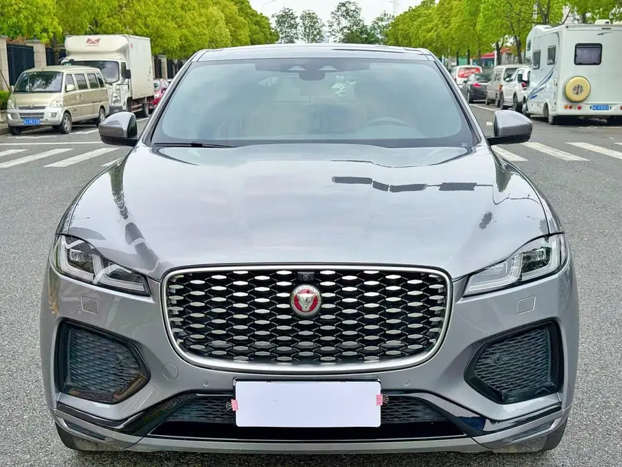 Jaguar F-PACE 2021 Model 340PS R-Dynamic SE
