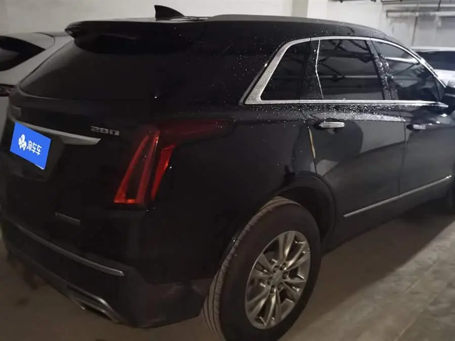 كاديلاك XT5 2021 28T الفاخرة