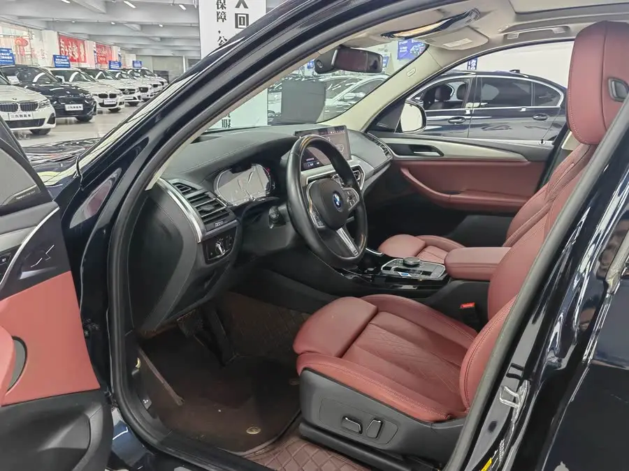 BMW iX3 2023 Model Leadership Edition