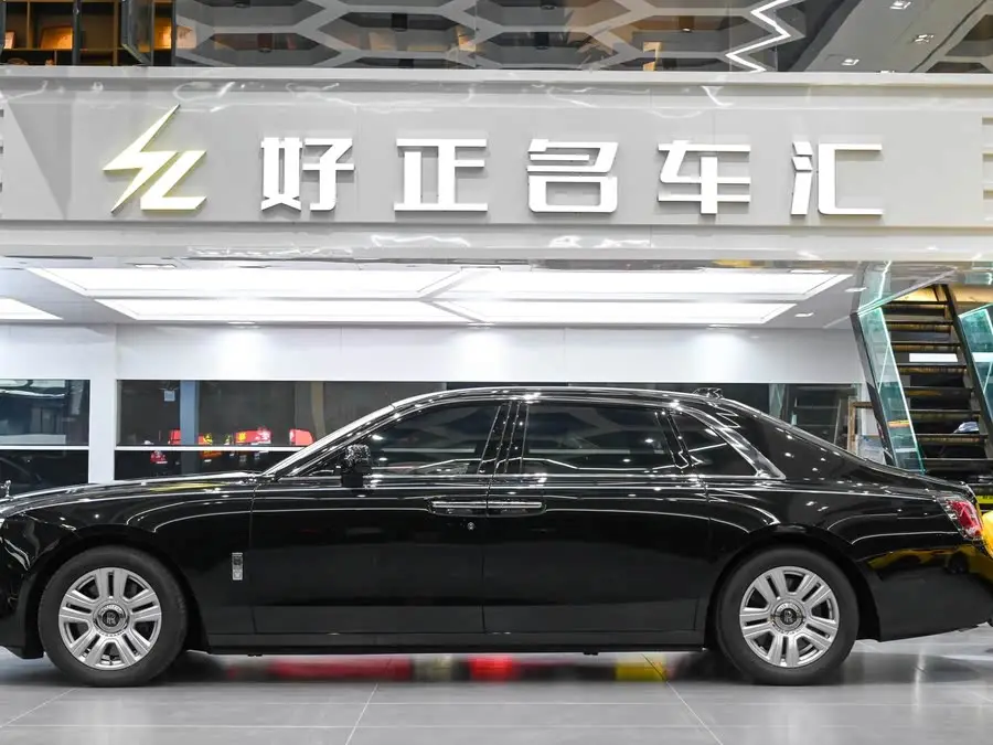 غوست 2021 6.7T النسخة ذات قاعدة العجلات الطويلة