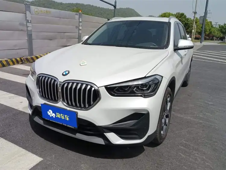 BMW X1 2022 sDrive25Li Leading Edition