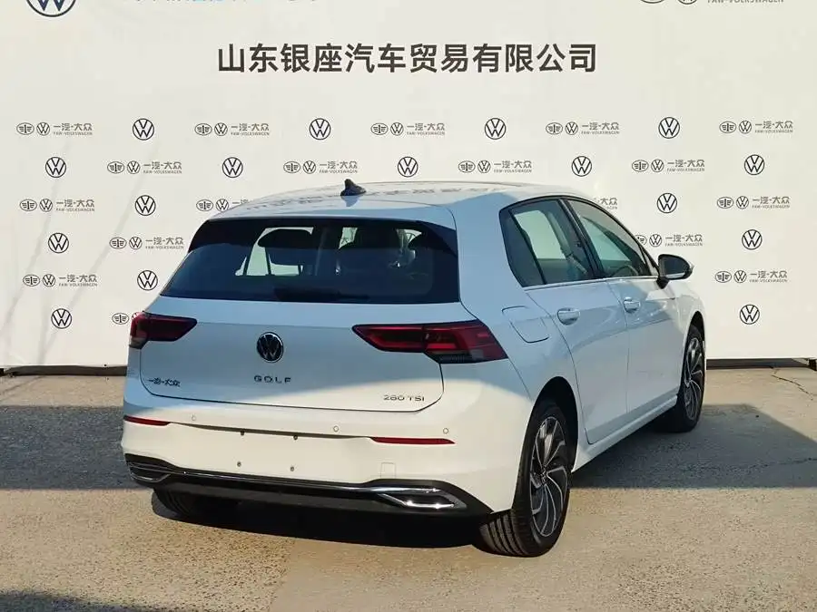 Golf 2024 280TSI DSG Pro 50th Anniversary Edition