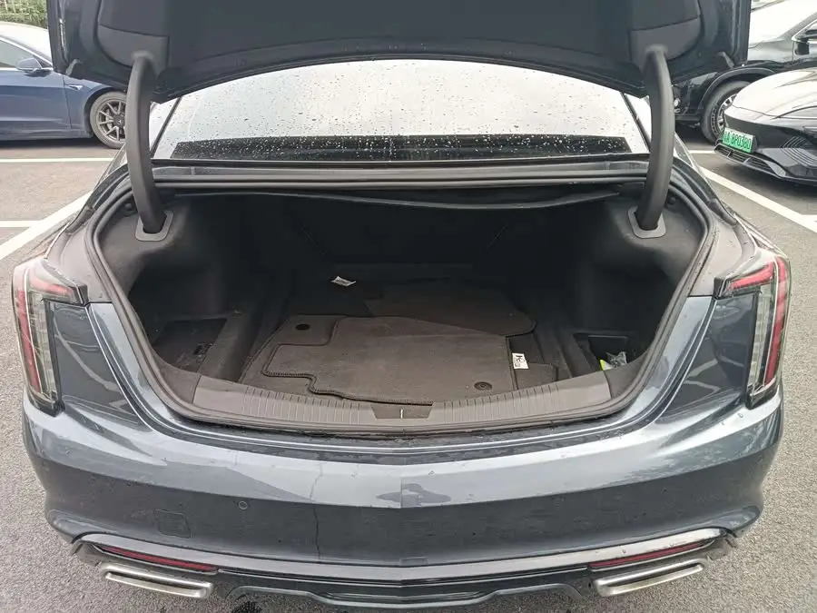 كاديلاك CT5 2021 28T بلاتينيوم سبورت