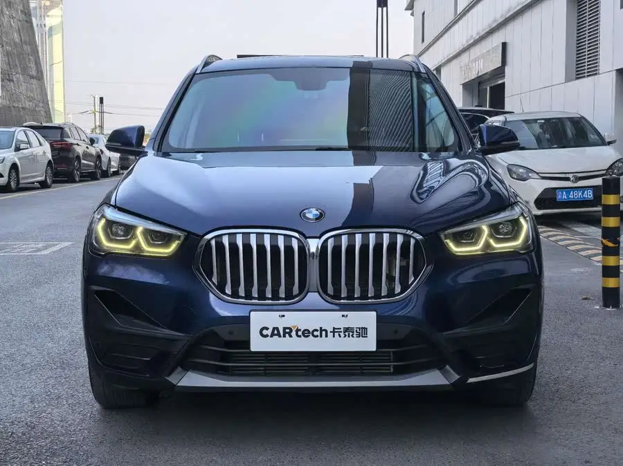 بي إم دبليو X1 2020 sDrive25Li النسخة الرائدة