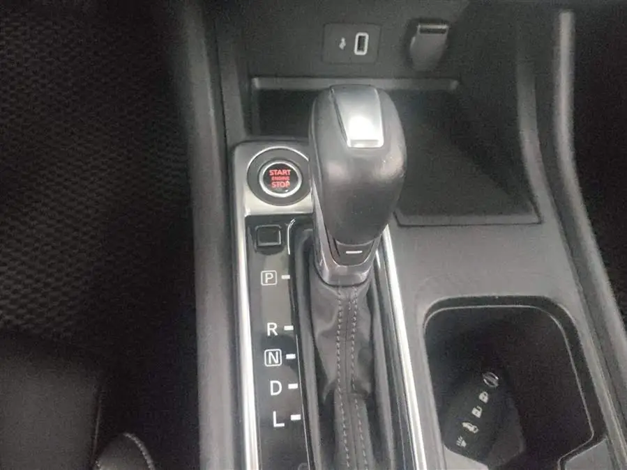 نيسان سيلفي 2021 1.6 لتر XL CVT إصدار استمتع