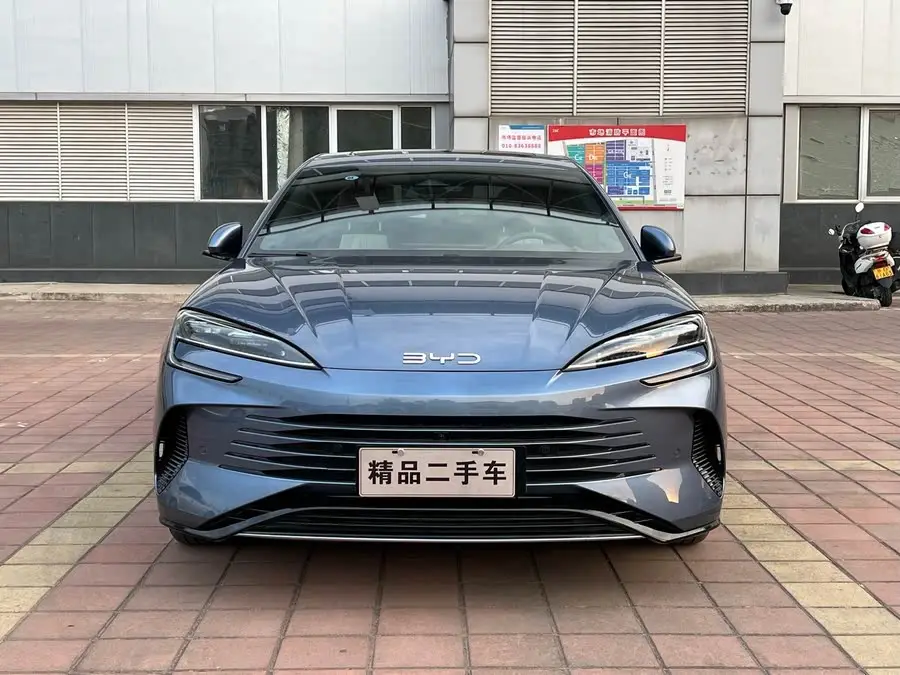 سيلاين 2023 DM-i 1.5T 121كم الطراز الرائد