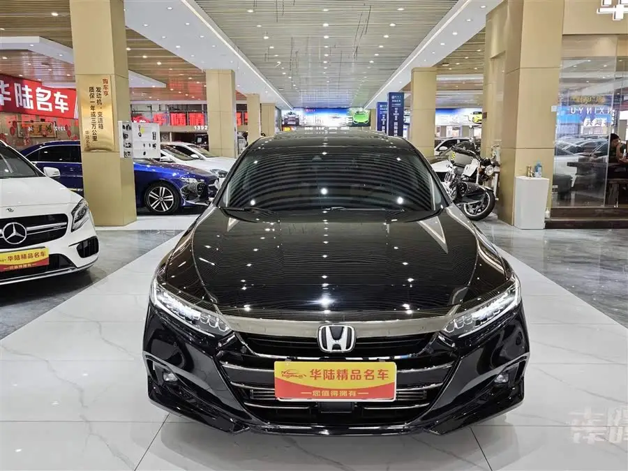 Accord 2022 260TURBO Night Edition Premium