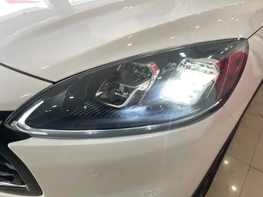 فورد إيدج 2020 إيكوبوست 245 ذات الدفع الثنائي إصدار يواكسانغ