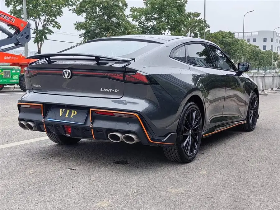 Changan UNI-V 2023 1.5T Sport Edition