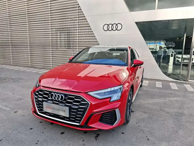 Audi A3 2023 Model Facelift A3L Limousine 35 TFSI Stylish Sport Model