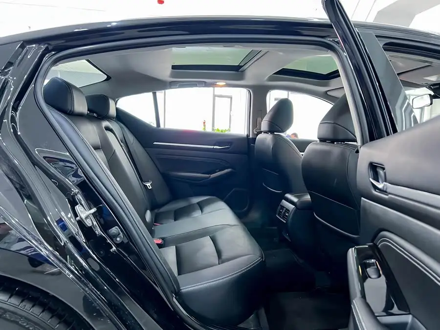 Teana 2021 2.0L XL Comfort Version