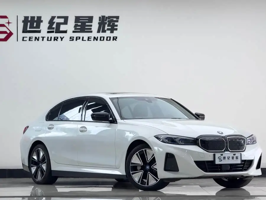 BMW i3 2023 eDrive 40 L Midnight Sport Package