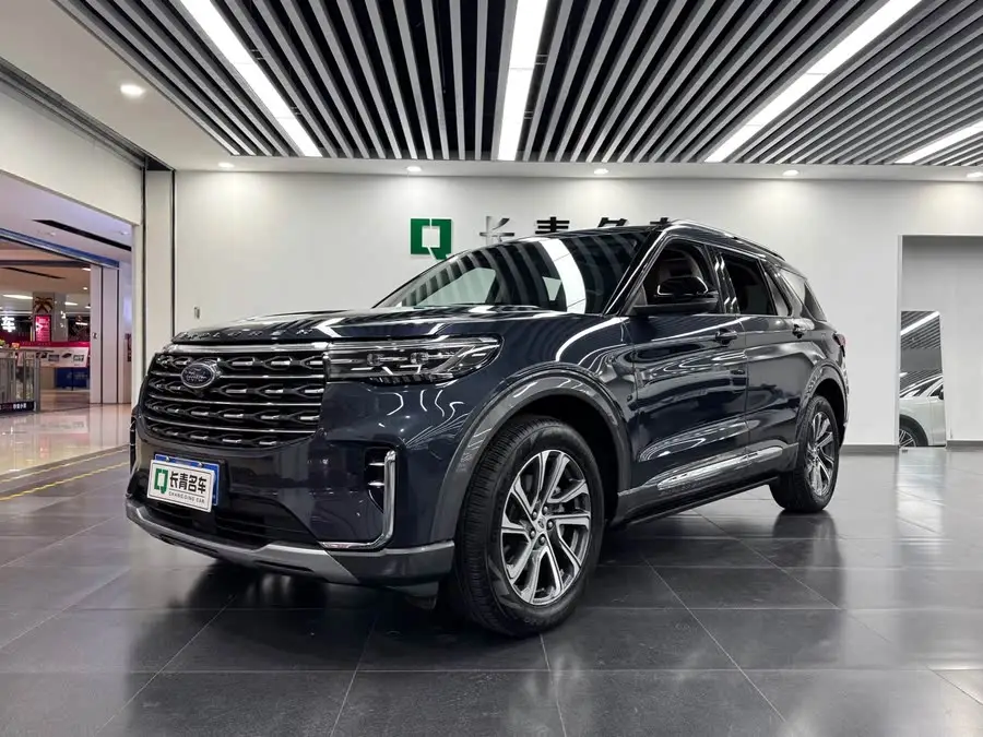 مستكشف 2023 EcoBoost 285 بنظام الدفع الرباعي Trend Plus 7 مقاعد