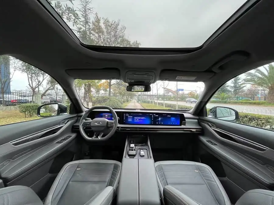 2023 Ford Edge L 2.0T EcoBoost E Hybrid AWD Seven-Seater Supreme