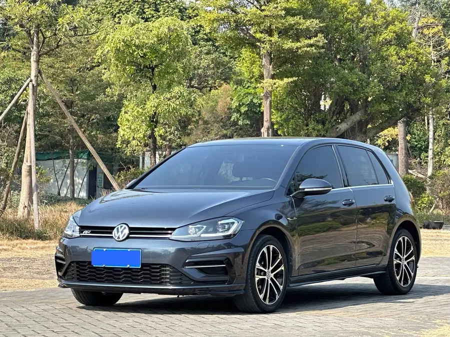 غولف 2020 نسخة الحب 280 TSI DSG R-Line