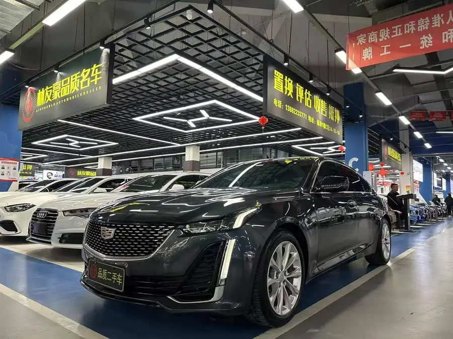 كاديلاك CT5 2022 28T الفاخرة