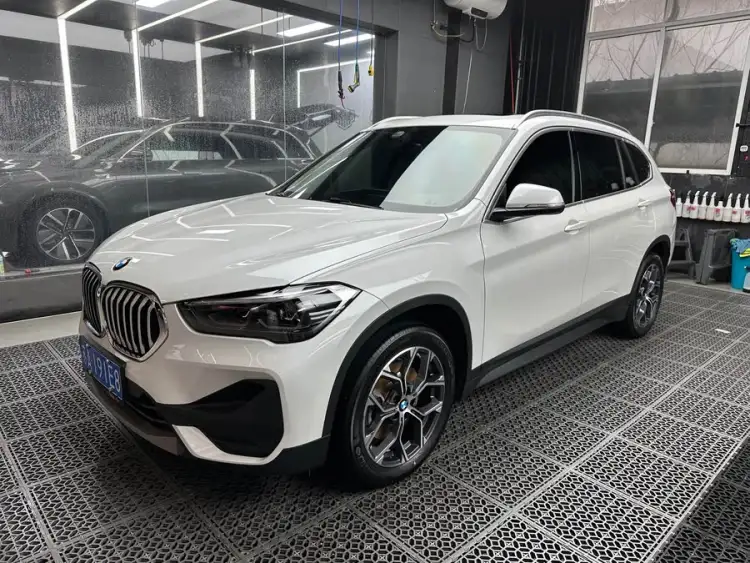 BMW X1 2022 sDrive25Li Leading Edition