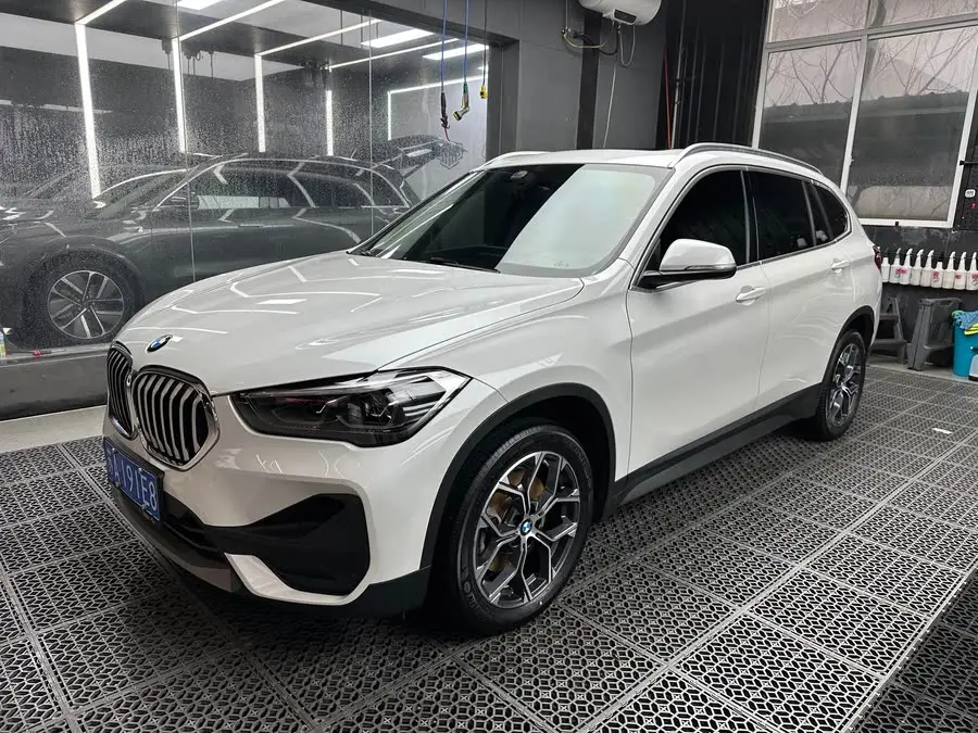 BMW X1 2022 sDrive25Li Leading Edition