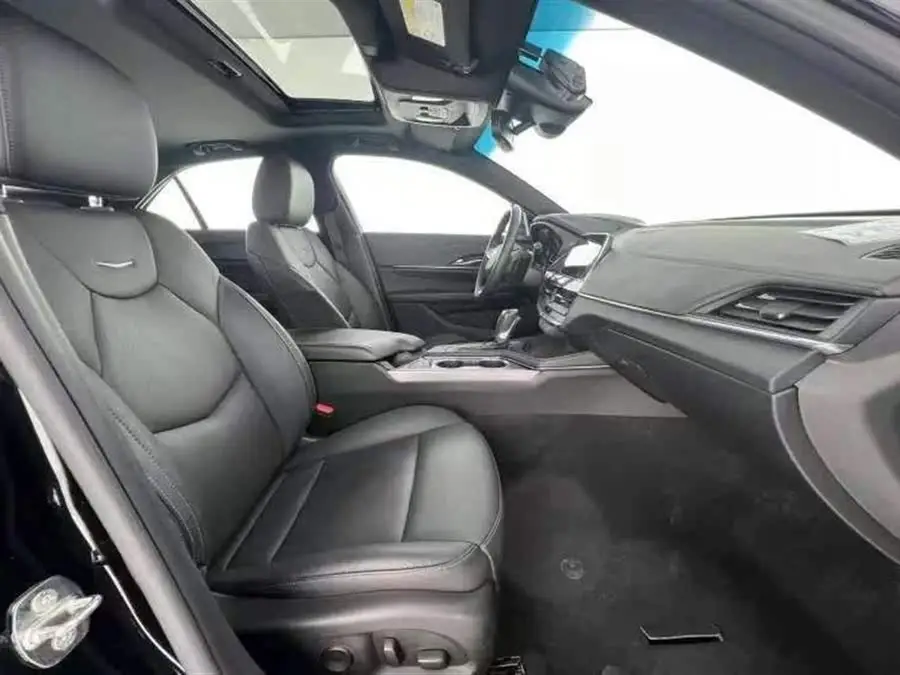 كاديلاك CT4 2021 28T الفاخرة