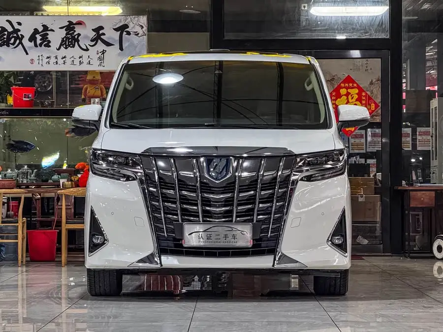 إلفارد 2021 بنظام مزدوج 2.5 لتر فئة بريموم