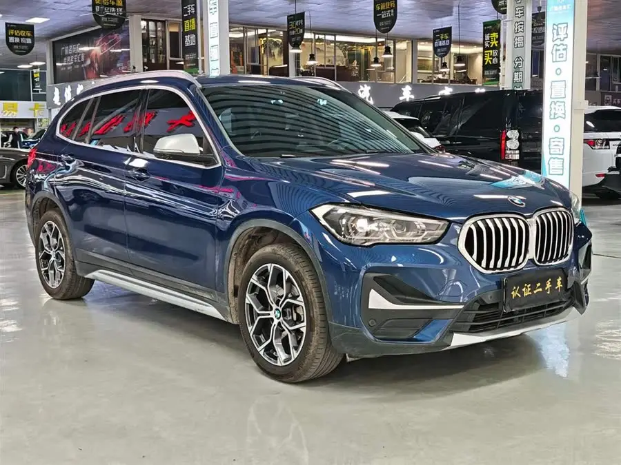 BMW X1 2022 sDrive20Li Luxury