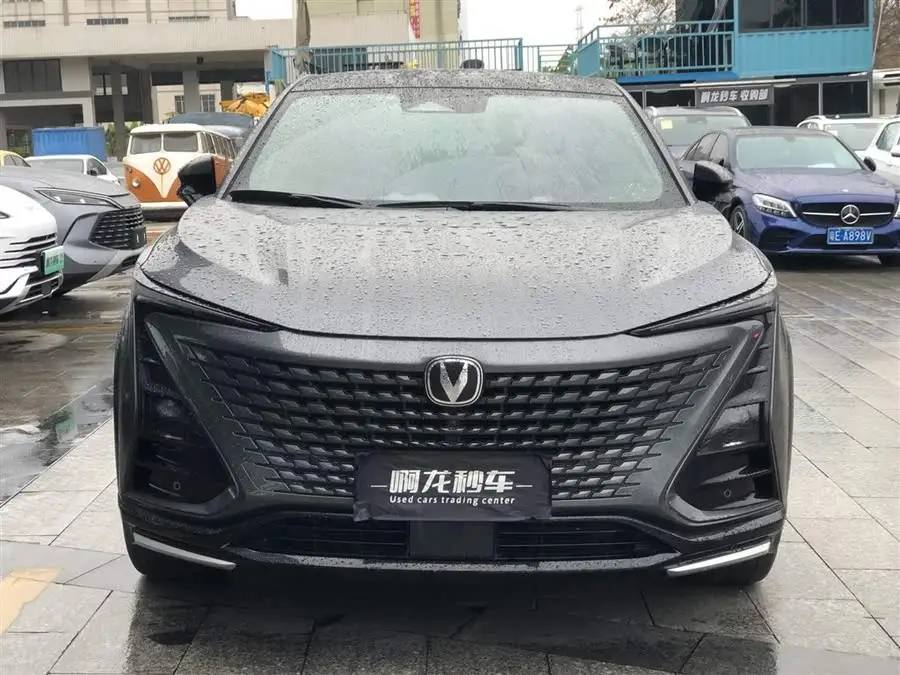 تشونغآن UNI-T طراز 2023 الجيل الثاني 1.5T الفاخر