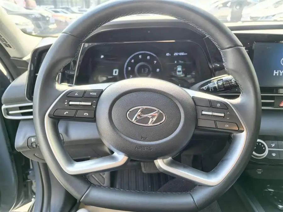 إلانترا 2022 1.5 لتر CVT GLX النخبة