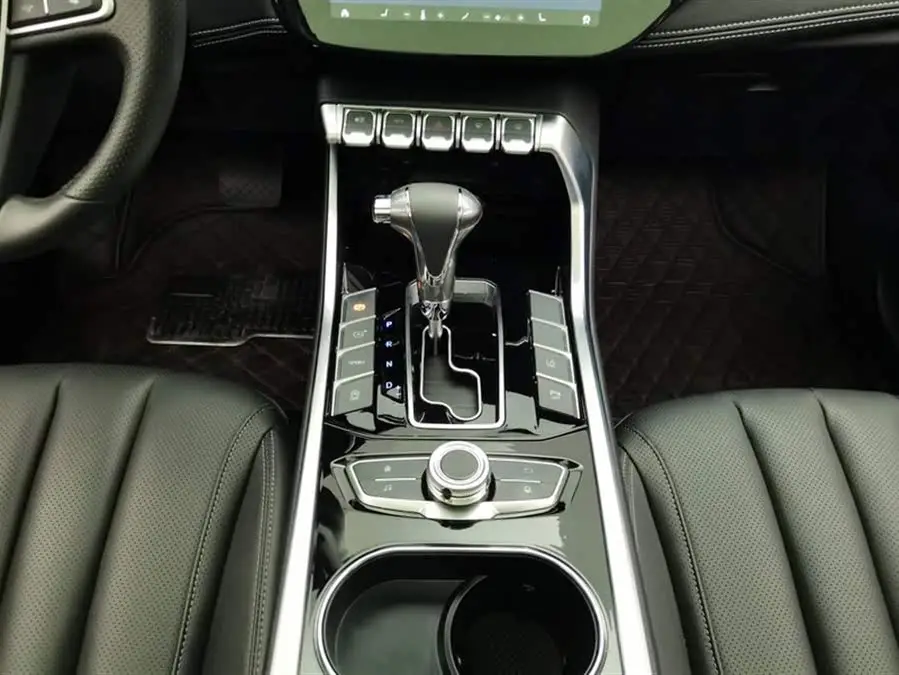 2020 موديل لينغجي لينغجي S EcoBoost 145 CVT إصدار زونغلينغ