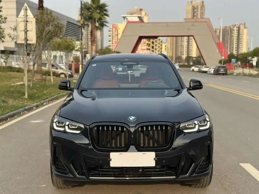 BMW X3 2023 xDrive30i Luxury M Black Package