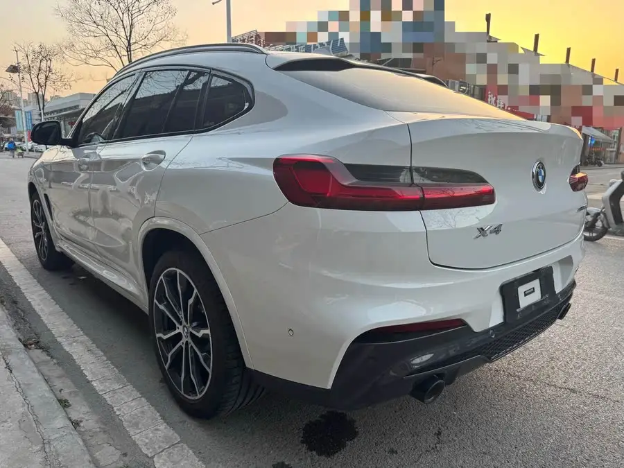 بي إم دبليو X4 2021 طراز مُعدل xDrive 25i حزمة رياضية M