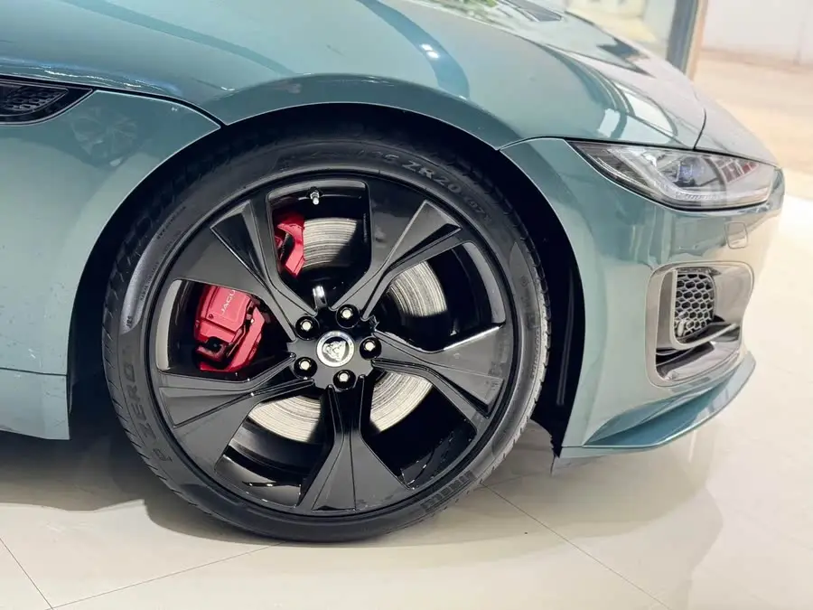 Jaguar F-TYPE 2024 P300 75th Anniversary Collection Convertible