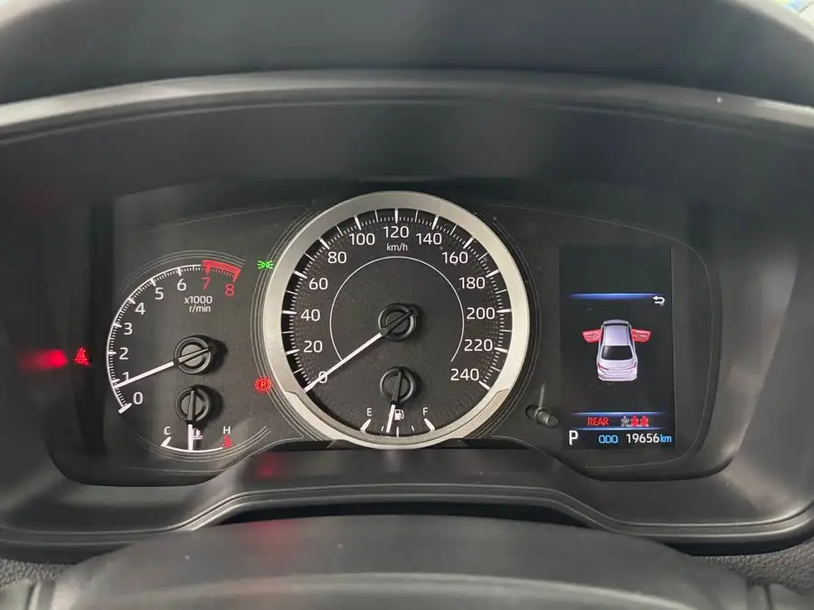 أسد آسيا 2023 النسخة الرائدة سعة 2.0 لتر