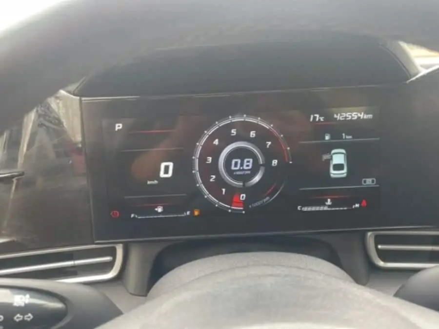 إيلانتر 2021 1.5 لتر CVT LUX النسخة المميزة