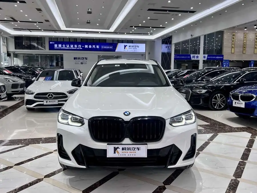 BMW X3 2022 xDrive30i Leading Model M Night Package