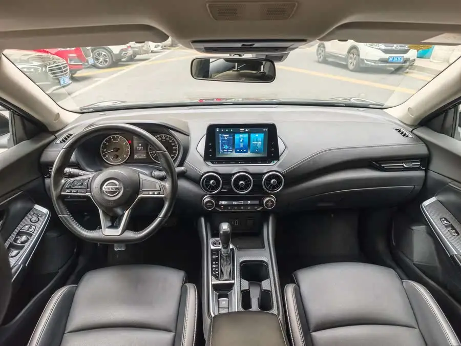 نيسان سيلفي 2022 1.6L XL CVT إصدار المتعة