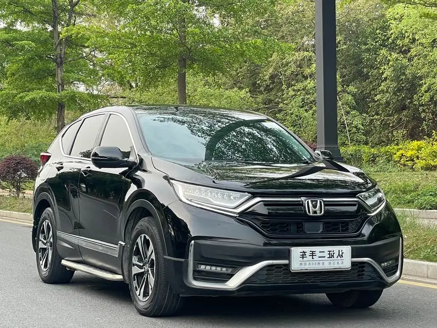 هوندا CR-V 2021 240TURBO CVT دفع أمامي أنيقة