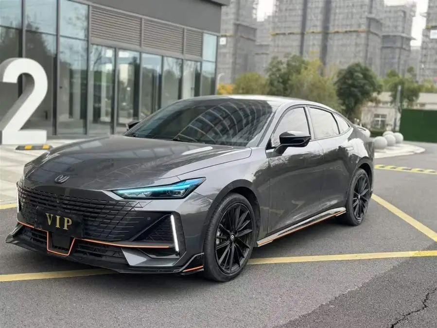 Changan UNI-V 2023 1.5T Sport Version