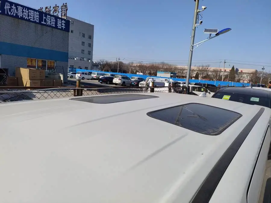 ألفارد 2025 هجين 2.5 لتر إصدار الذهب المتميز