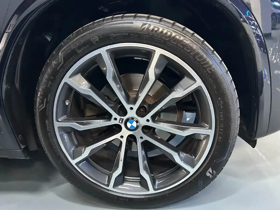 BMW X3 2022 xDrive30i Leading M Night Package