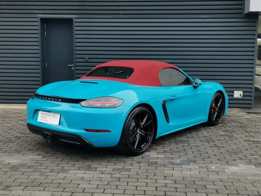 Porsche 718 2020 Model Boxster 2.0T