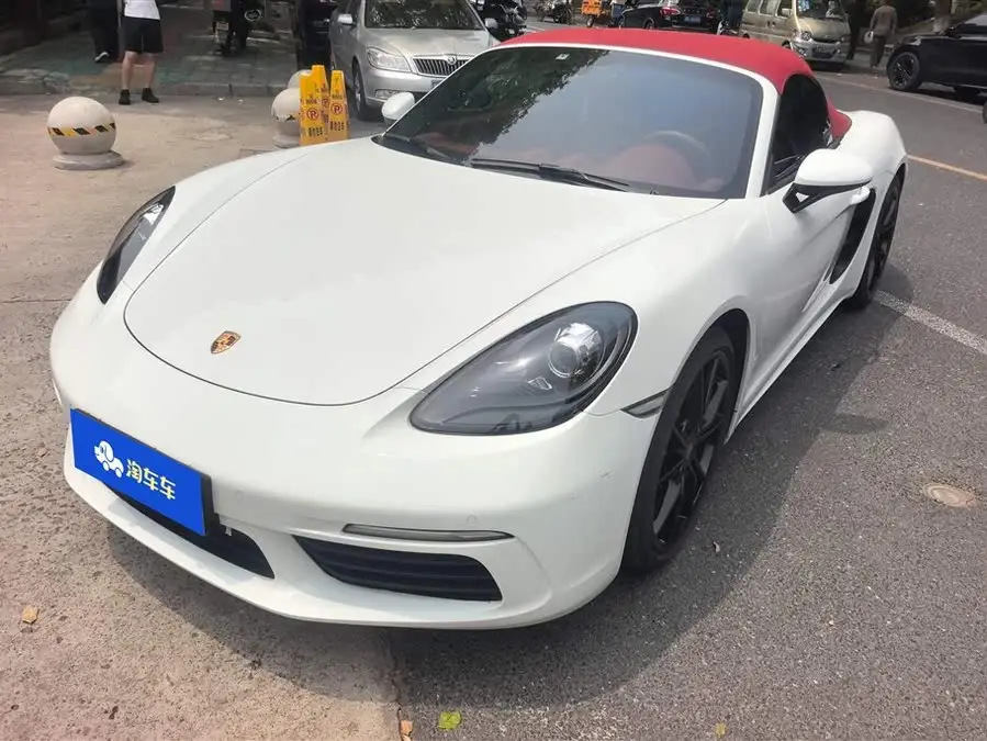 Porsche 718 2022 Boxster 2.0T