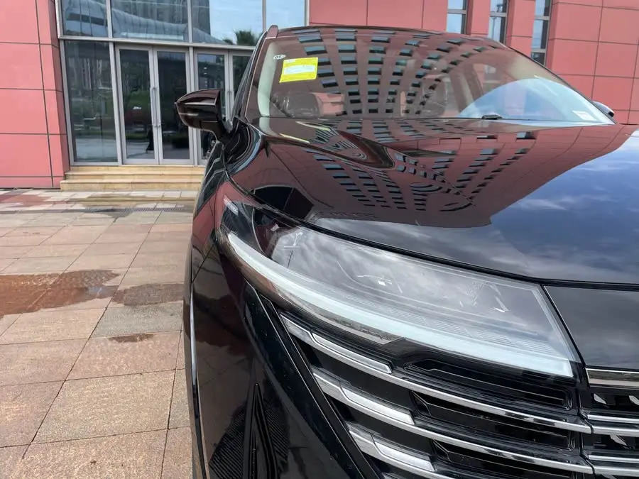 تانلو 2024 طراز 380VC-TURBO إصدار القيادة الذكية 4WD 6 مقاعد