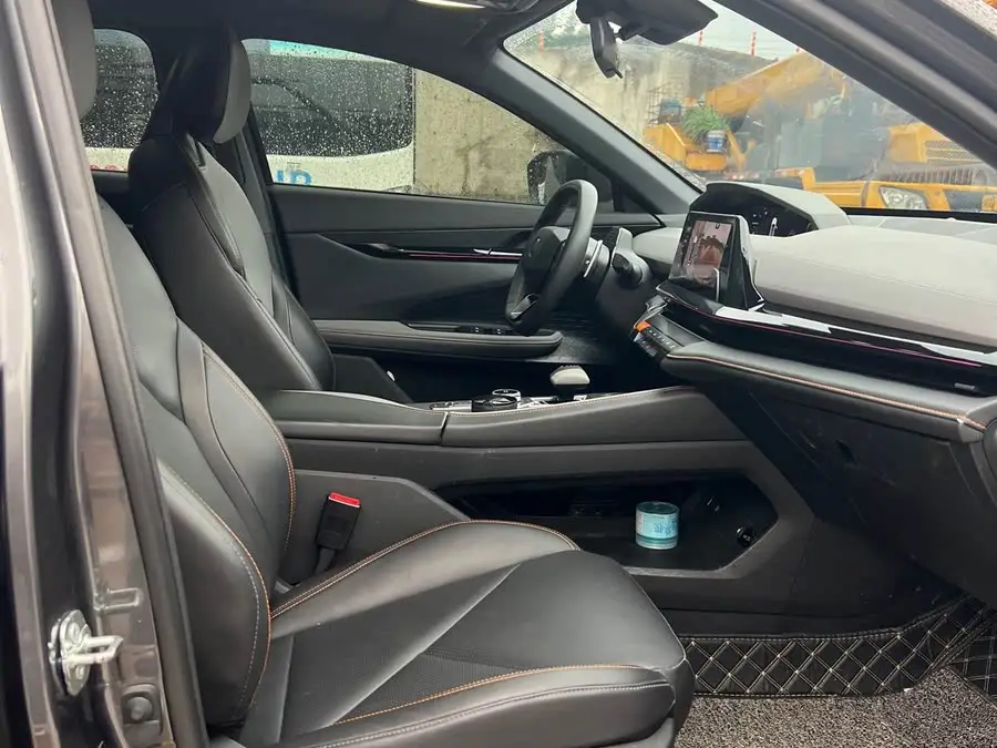 Changan UNI-V 2022 1.5T Premium