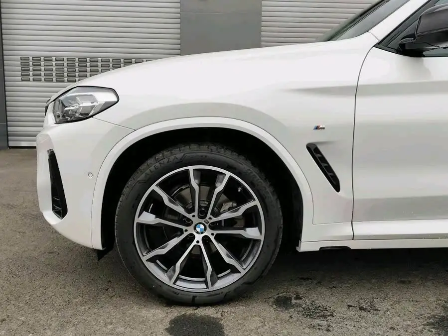 BMW X3 2023 xDrive30i Leading Model M Night Package