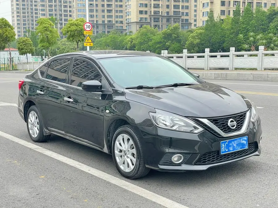 2021 نيسان سيلفي كلاسيك 1.6XL CVT النسخة الفاخرة