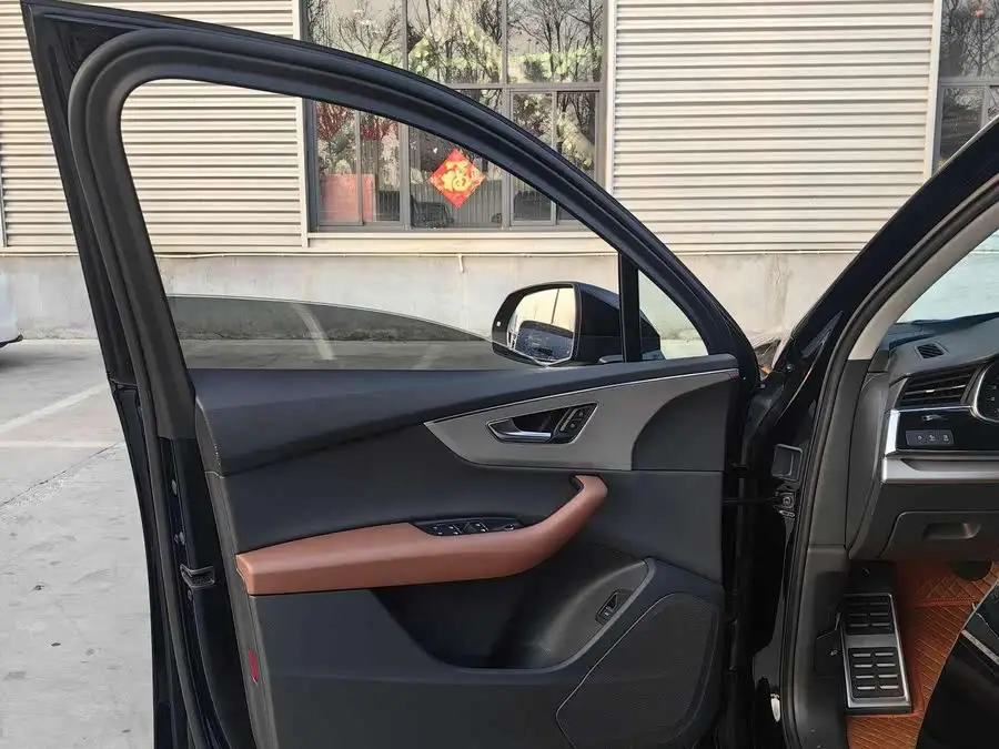 Audi Q7 2021 45 TFSI quattro S line Sport