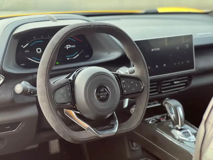 إميــرا 2021 2.0T DCT الإصدار الأول